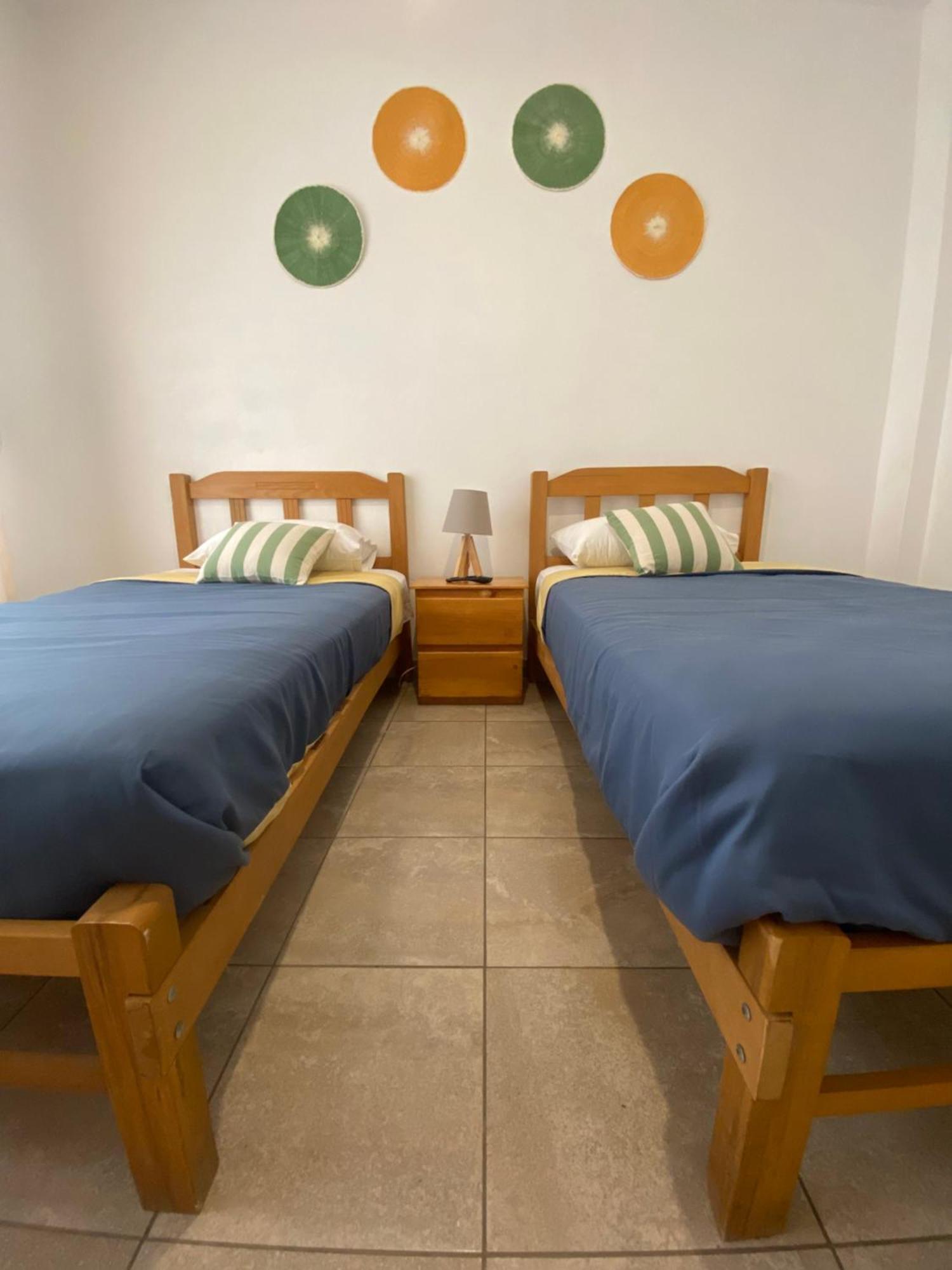 Ravenala Paracas Hostel Esterno foto